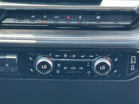 Certified 2025 GMC Sierra 1500 SLT AWD/4WD image 19