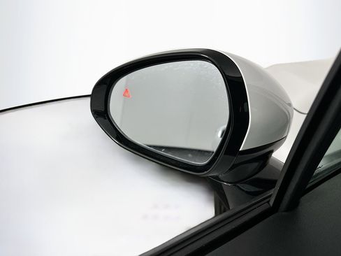 Used 2025 Kia K5 LXS image 16