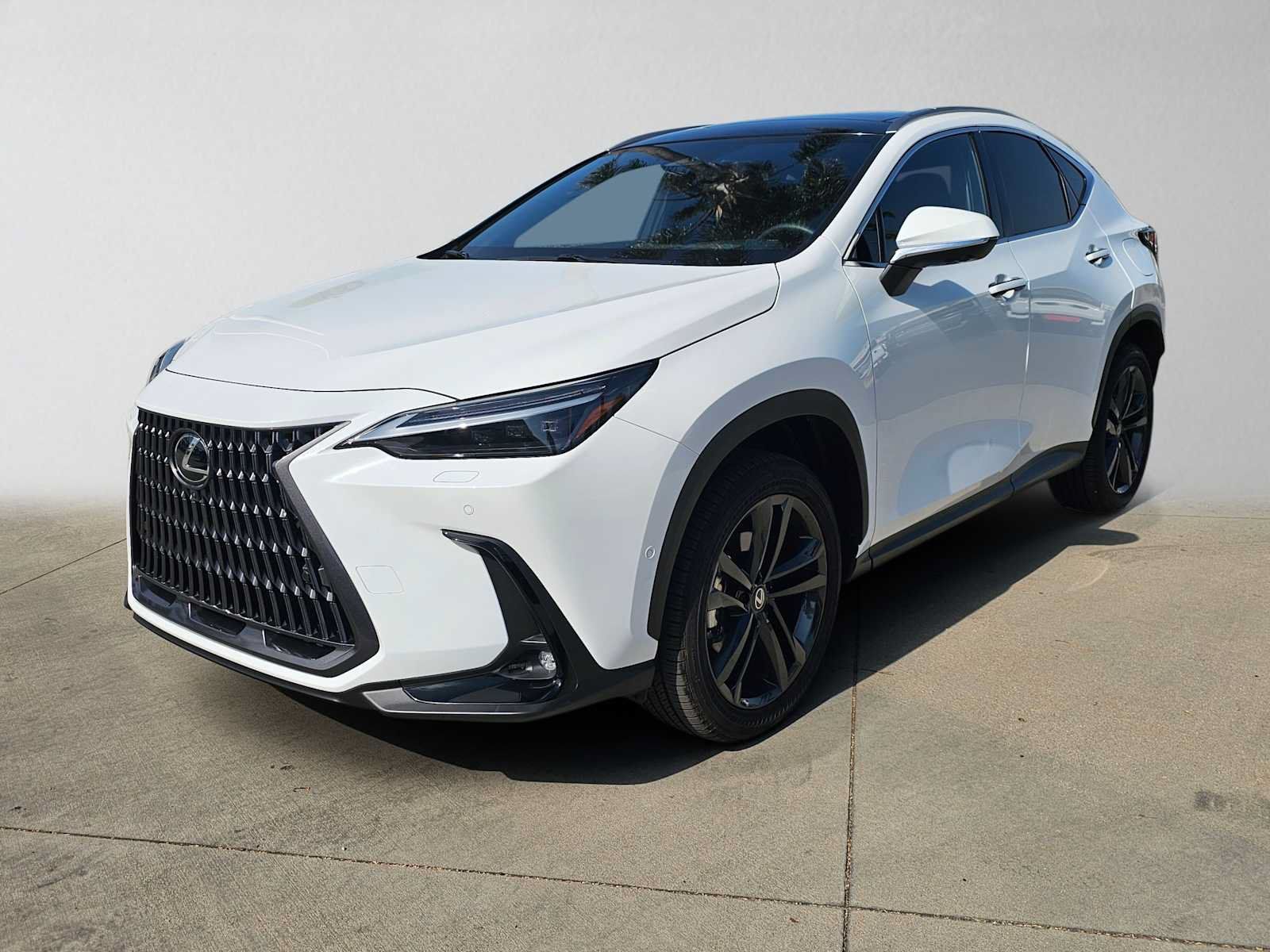 Used 2026 Lexus NX 450h+ AWD w/ Accessory Package (Z1) image 7