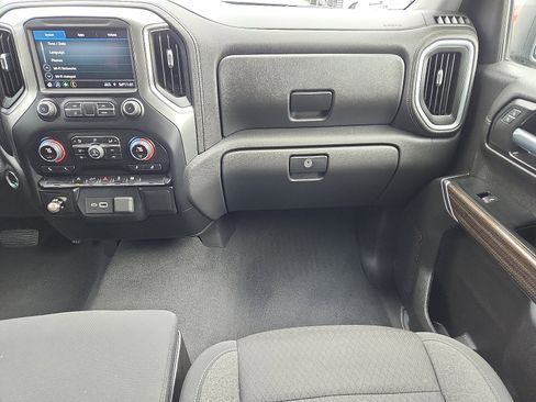 Used 2021 Chevrolet Silverado 1500 LT image 11