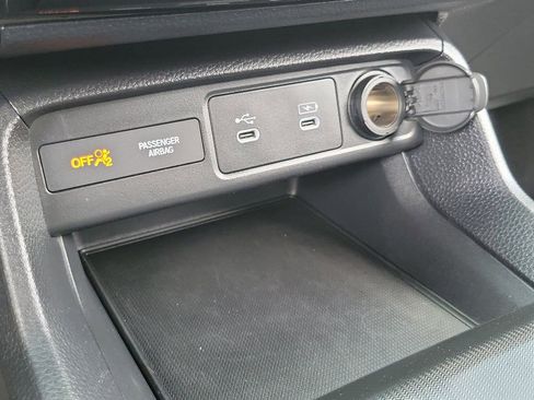 Used 2025 Honda Civic Sport image 11