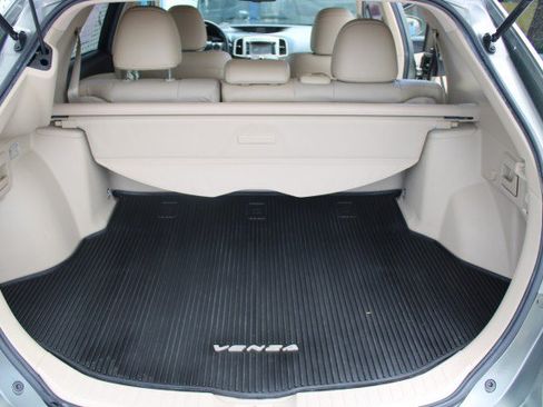 Used 2013 Toyota Venza XLE FWD image 10