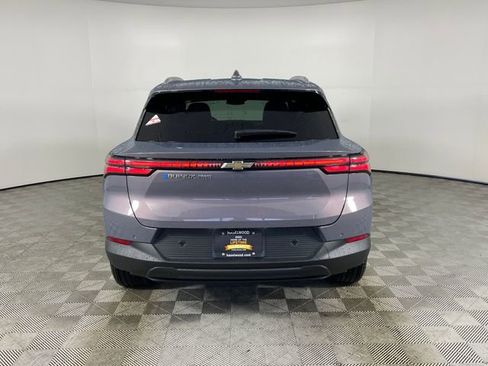 Used 2026 Chevrolet Equinox EV LT image 21