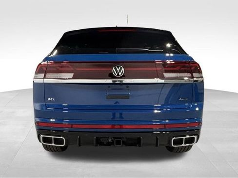 Used 2025 Volkswagen Atlas Cross Sport SEL Premium R-Line image 9