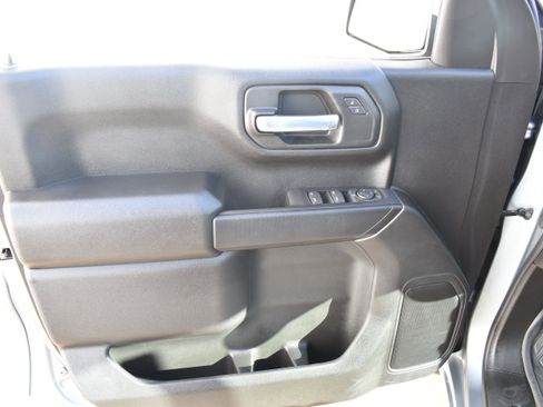 Used 2026 GMC Sierra 1500 Pro w/ Pro Value Package image 12