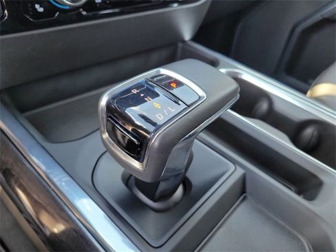 Used 2022 Chevrolet Silverado 1500 LTZ w/ LTZ Premium Package image 26