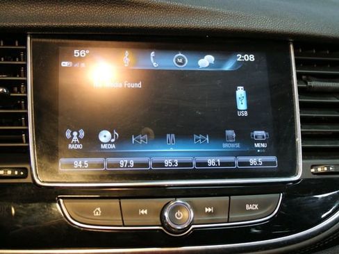 Used 2018 Buick Encore Preferred AWD/4WD image 23