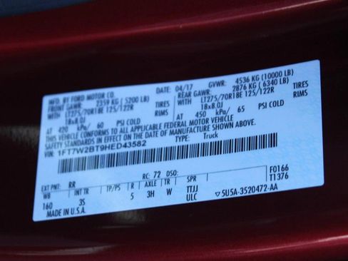 Used 2017 Ford F250 XLT w/ FX4 Off-Road Package image 18