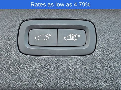 Certified 2024 Volvo XC90 B6 Plus w/ Protection Package Premier image 31