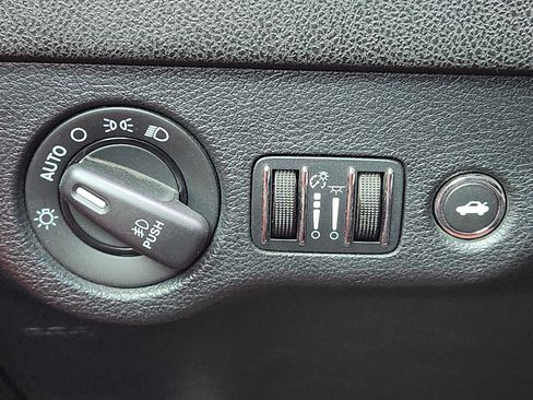 Used 2016 Dodge Charger SXT w/ Plus Group RWD image 21
