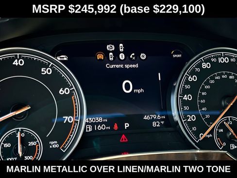 Used 2018 Bentley Bentayga AWD/4WD image 29