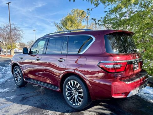 Used 2022 Nissan Armada Platinum w/ Captain's Chairs Package image 5