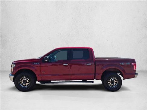 Used 2015 Ford F150 XLT w/ Equipment Group 301A Mid AWD/4WD image 8