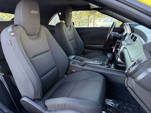 Used 2014 Chevrolet Camaro SS image 37