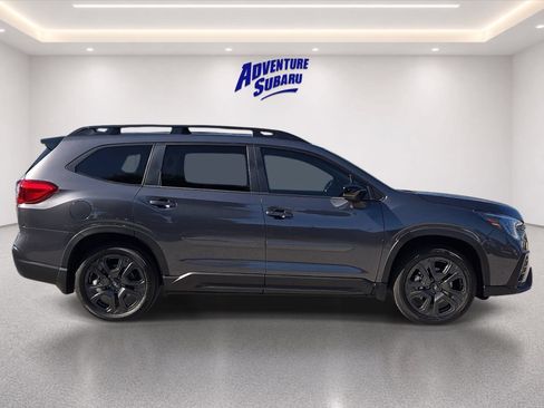 Used 2025 Subaru Ascent Bronze Edition AWD/4WD image 7