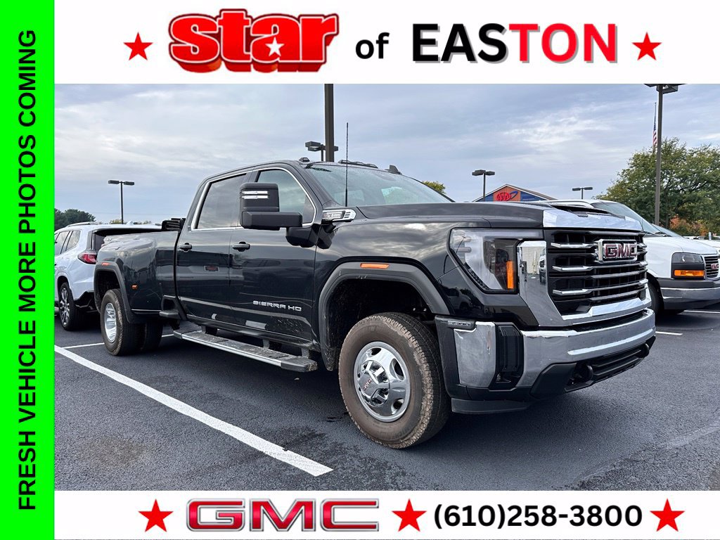 Used 2026 GMC Sierra 3500 SLE w/ Preferred Package AWD/4WD image 1
