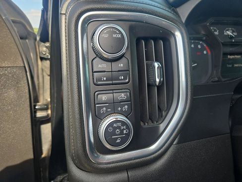 Used 2021 GMC Sierra 1500 SLT w/ SLT Premium Plus Package AWD/4WD image 12