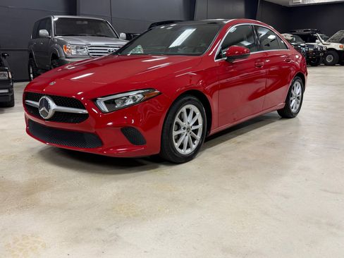 Used 2019 Mercedes-Benz A 220 image 2