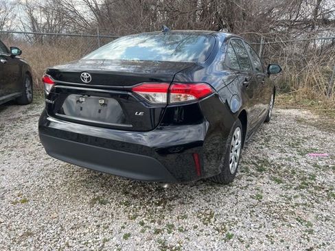 Used 2024 Toyota Corolla LE image 4