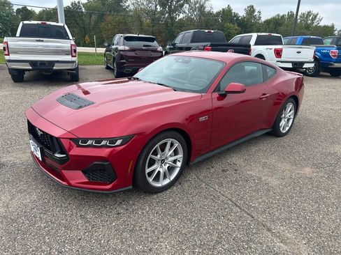Used 2024 Ford Mustang GT Premium image 3