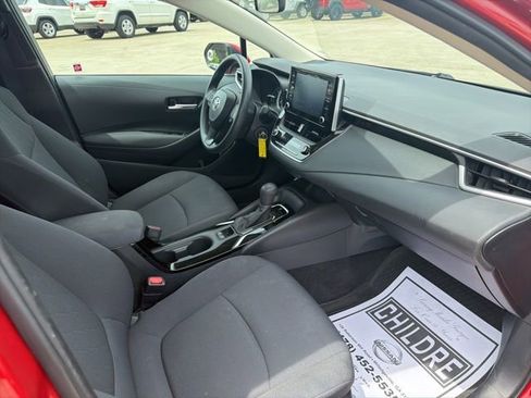 Used 2020 Toyota Corolla LE image 14
