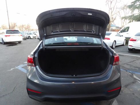 Used 2019 Hyundai Accent Limited image 13