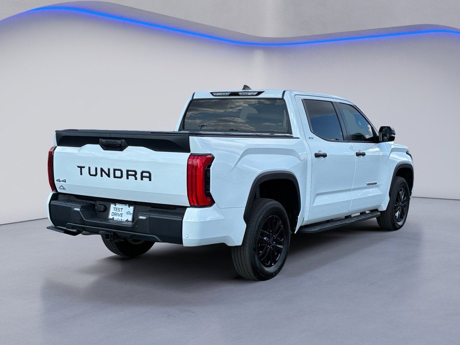 Used 2024 Toyota Tundra SR5 w/ SR5 Convenience Package AWD/4WD image 3