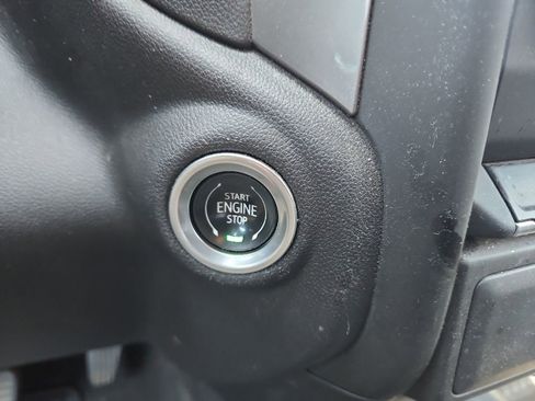 Used 2022 Chevrolet Silverado 1500 Custom RWD image 19
