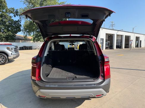 Used 2023 Nissan Rogue SV AWD/4WD image 33