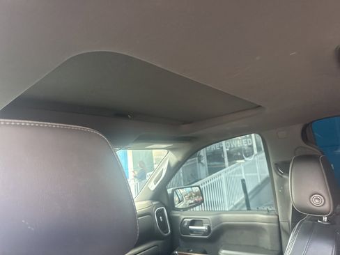 Used 2019 Chevrolet Silverado 1500 High Country w/ Z71 Off-Road Package image 15