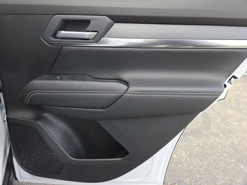 New 2026 GMC Terrain Elevation image 28