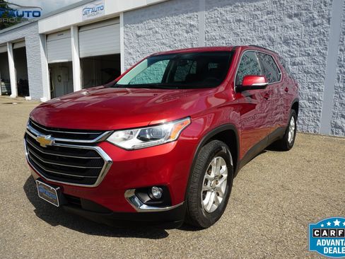 Used 2019 Chevrolet Traverse LT AWD/4WD image 3
