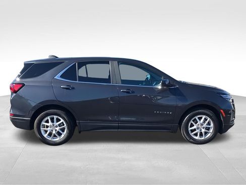 Used 2023 Chevrolet Equinox LT FWD image 9
