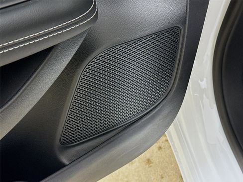 New 2026 Chrysler Pacifica Select image 20