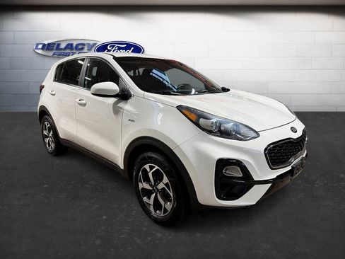 Used 2020 Kia Sportage LX image 5