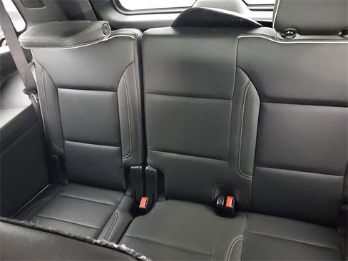 Certified 2021 GMC Yukon SLT image 9