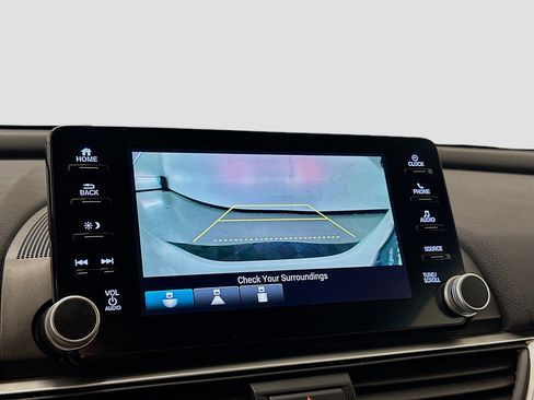 Used 2018 Honda Accord Sport image 22