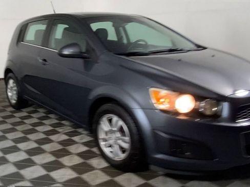 Used 2013 Chevrolet Sonic LT image 4