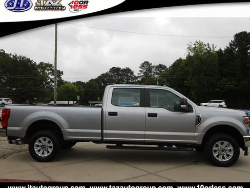 Used 2022 Ford F250 XL w/ STX Appearance Package AWD/4WD image 8