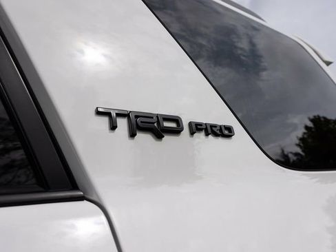 Used 2018 Toyota 4Runner TRD Off-Road Premium image 48