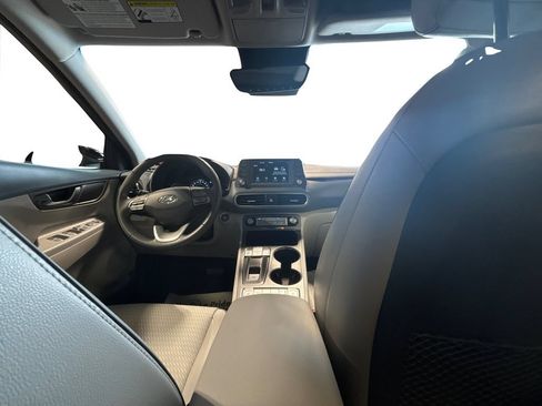 Used 2021 Hyundai Kona Limited w/ Cargo Package FWD image 22