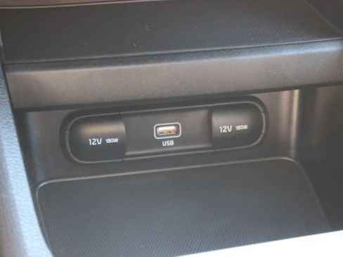 Used 2023 Kia Forte LXS FWD image 9