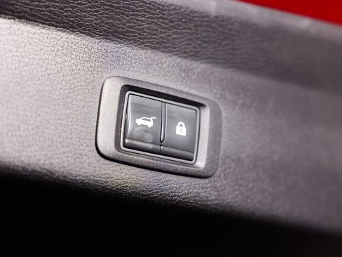 Used 2022 Mitsubishi Outlander SE image 19