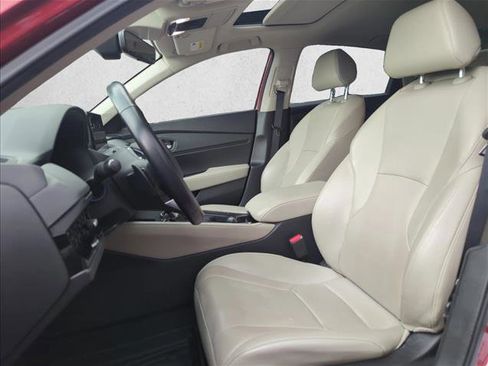 Used 2024 Honda Accord Touring image 18