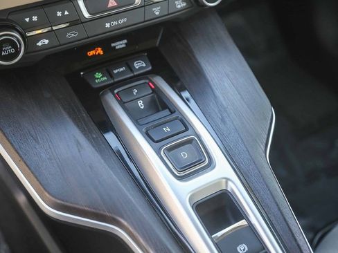 Used 2018 Honda Clarity Plug-In Hybrid image 18