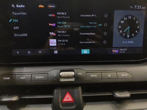 Used 2025 Kia K4 FWD image 25