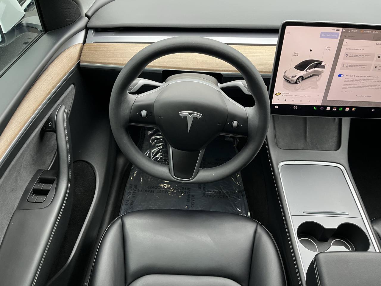 Used 2024 Tesla Model Y Long Range AWD/4WD image 4
