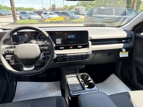 New 2026 Hyundai Ioniq 5 SEL AWD/4WD image 14