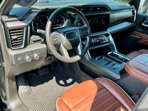 Used 2024 GMC Sierra 2500 Denali Ultimate image 41