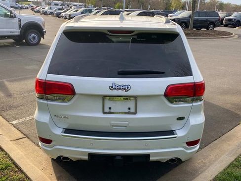 Used 2020 Jeep Grand Cherokee Overland image 31